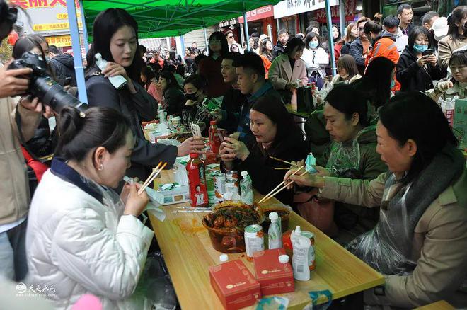 500亿人次的浏览量天水麻辣烫是怎么做到的？麻将胡了【天之水微语】热点关注——太惊人了！(图12)